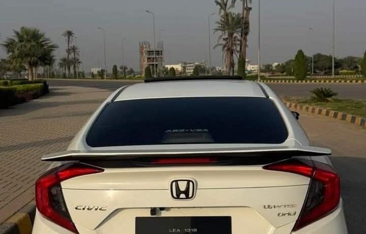 Honda Civic White 2016