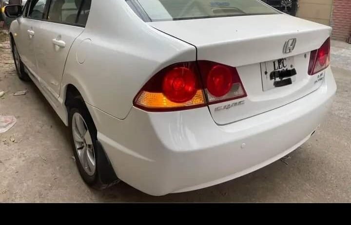 Honda Civic Reborn White 2007