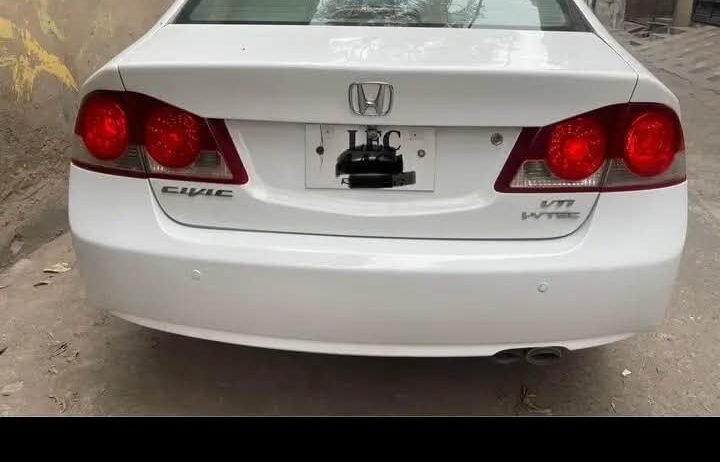 Honda Civic Reborn White 2007