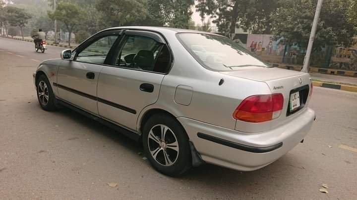 Honda Civic Silver 1997