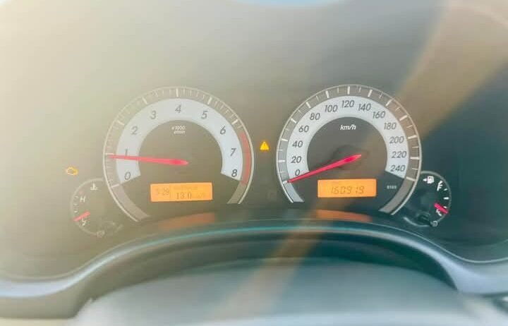 Toyota Corolla Altis 2012