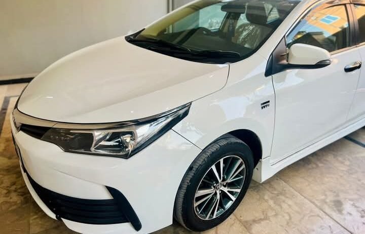 Toyota Corolla Altis White 2018