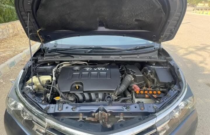 Toyota Corolla Grande 2014