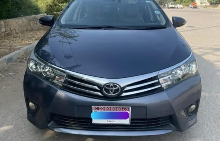 Toyota Corolla Grande 2014