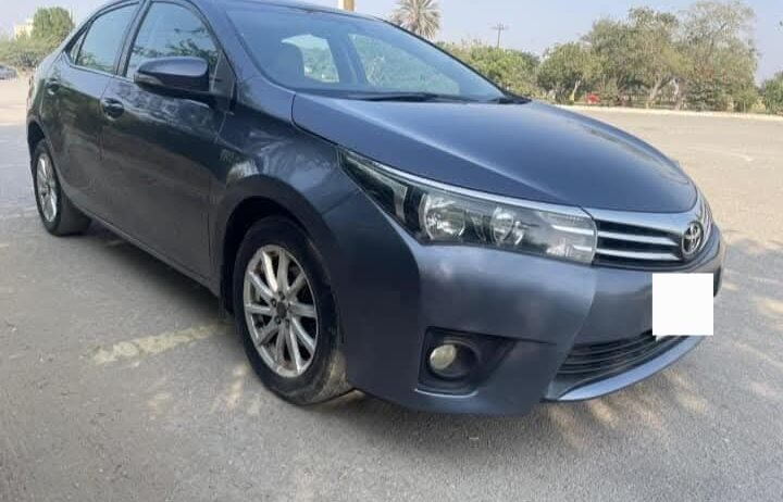 Toyota Corolla Grande 2014