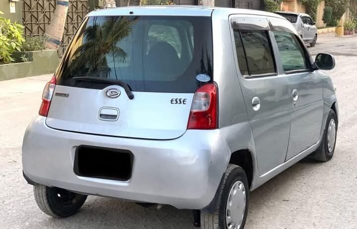 Daihatsu Esse 2009