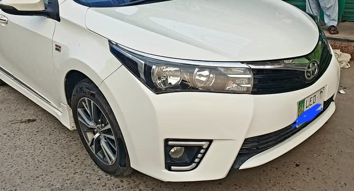Toyota Corolla Alts 2017