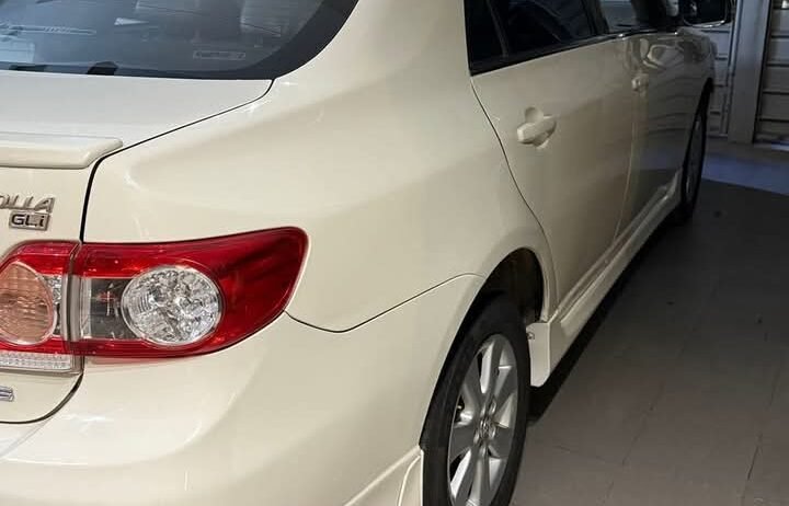 Toyota Corolla Gli 2013