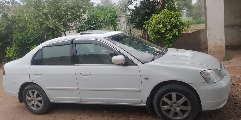 Honda Civic White 2003