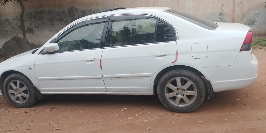 Honda Civic White 2003