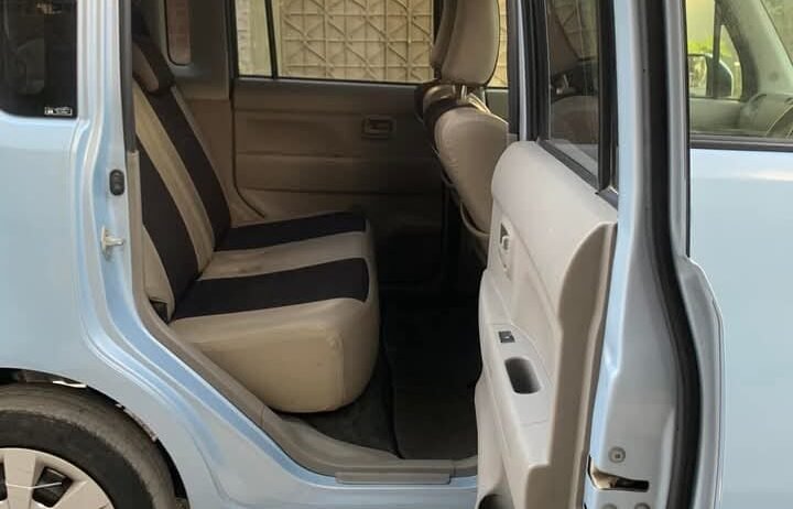 Daihatsu Move Conte 2014