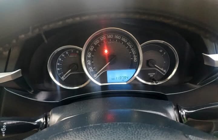 Toyota Altis 2016