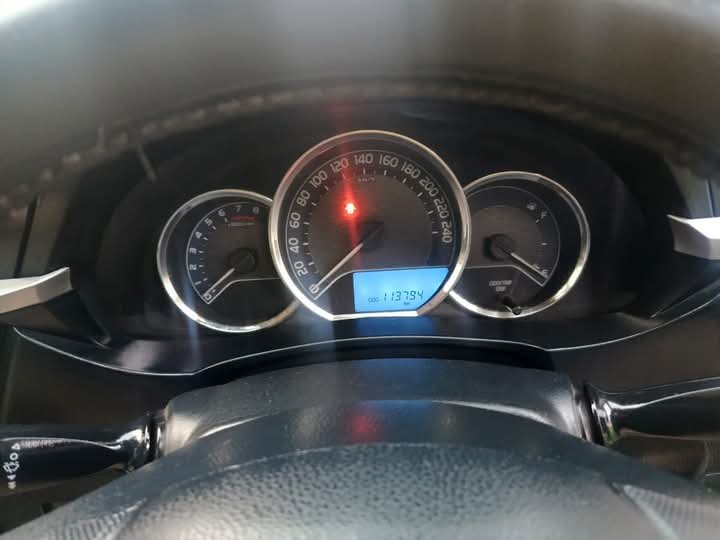 Toyota Altis 2016