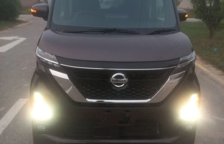 Nissan Roox highway Star Hybrid 2022