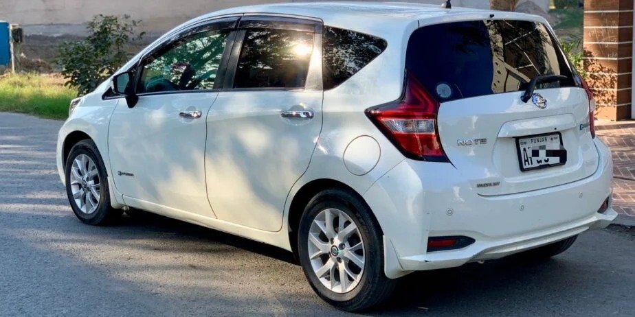 Nissan note Power Medalist 2019