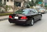 Selling Toyota Crown Royal Saloon 2004