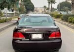 Selling Toyota Crown Royal Saloon 2004