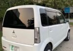 Mitsubishi Ek Wagon 2010