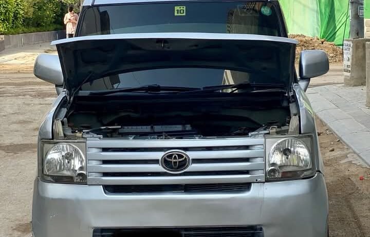 Toyota Pixies Epoch 2012
