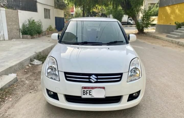 SUZUKI SWIFT 1300cc DLX-Navigation 2016