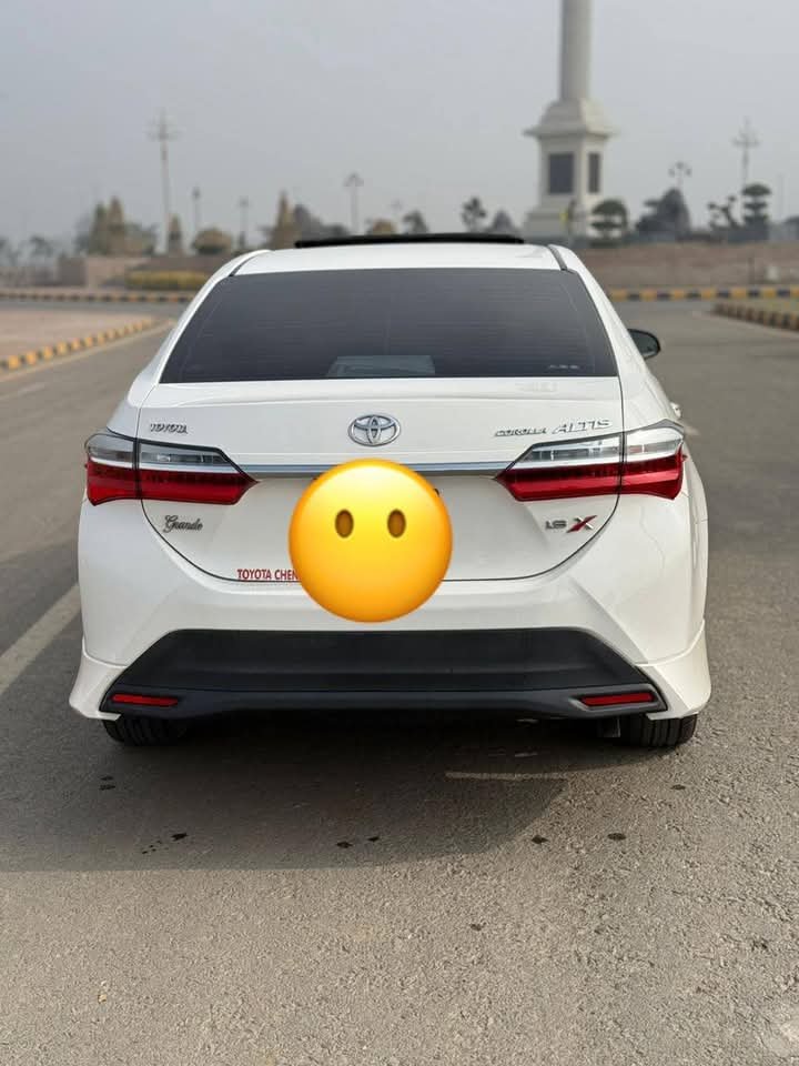 Toyota Corolla Altis Grande 1.6 X 2022
