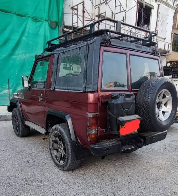 Toyota Land cruiser RKR 1988 FJ70