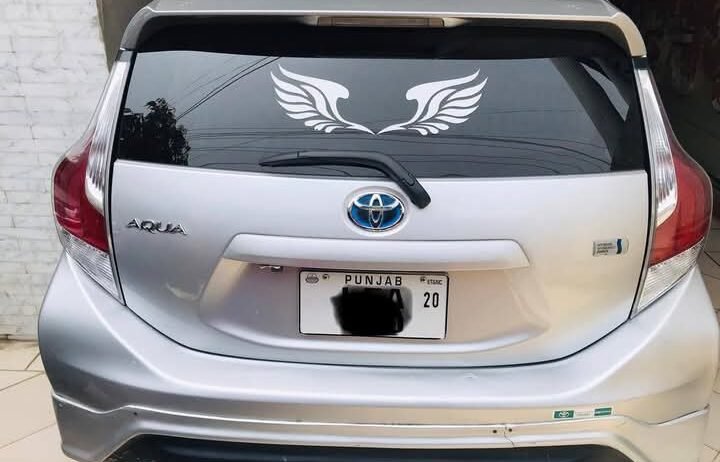 Toyota Aqua 2015