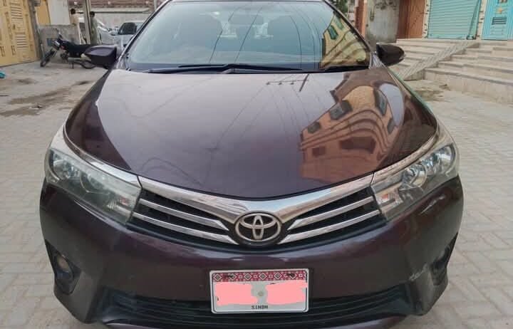 Toyota Corolla Altis 1.8 Manual 6 gear 2014