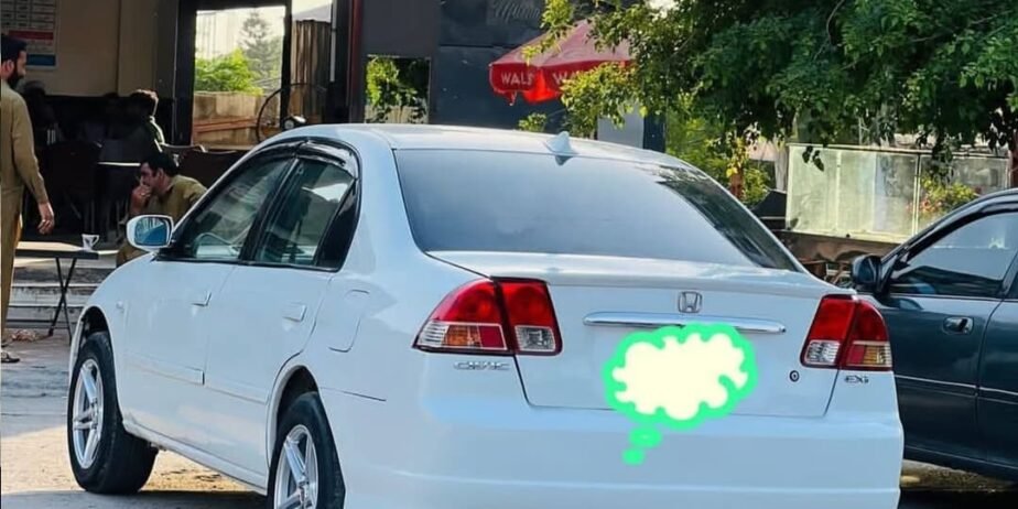 Honda Civic EXI Automatic 2005