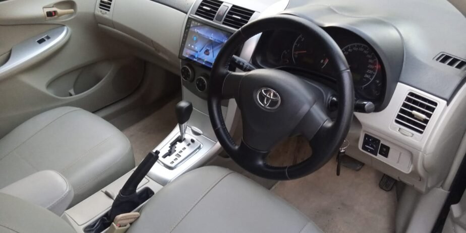 Toyota Corolla GLI 1.6 automatic 2011