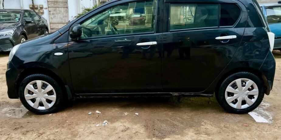 Daihatsu Mira 2013