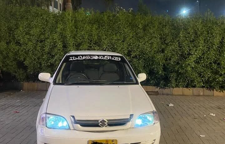 SUZUKI CULTUS VXRI 2011