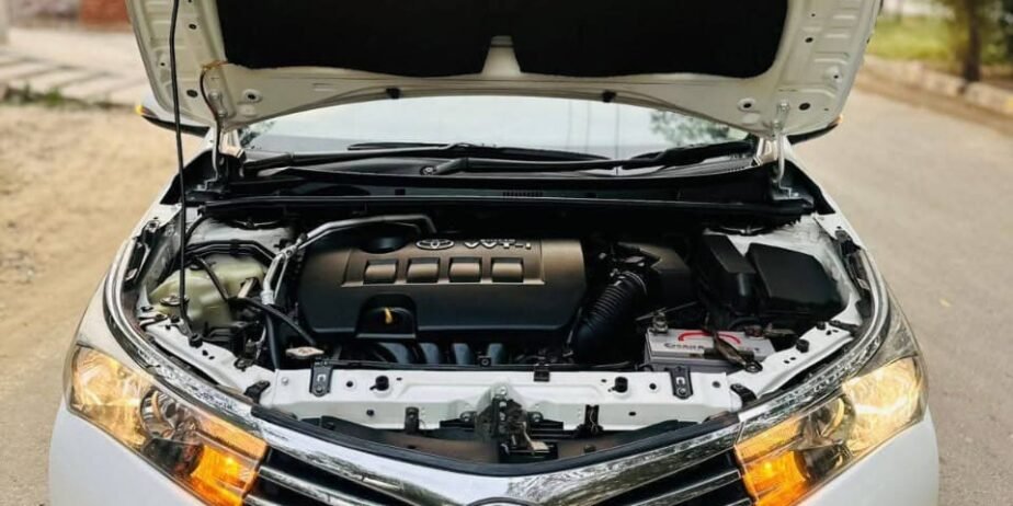 Toyota Corolla Altis Grande  2015