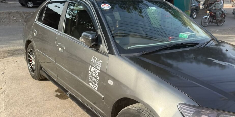 Honda Civic ug Orial prosmatic 2006