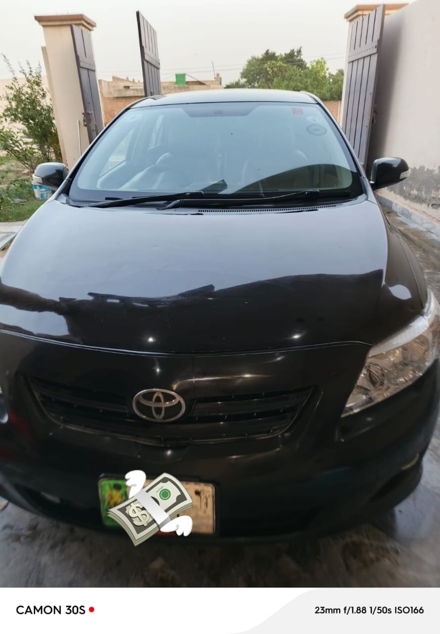 Toyota Corolla GLI 2011