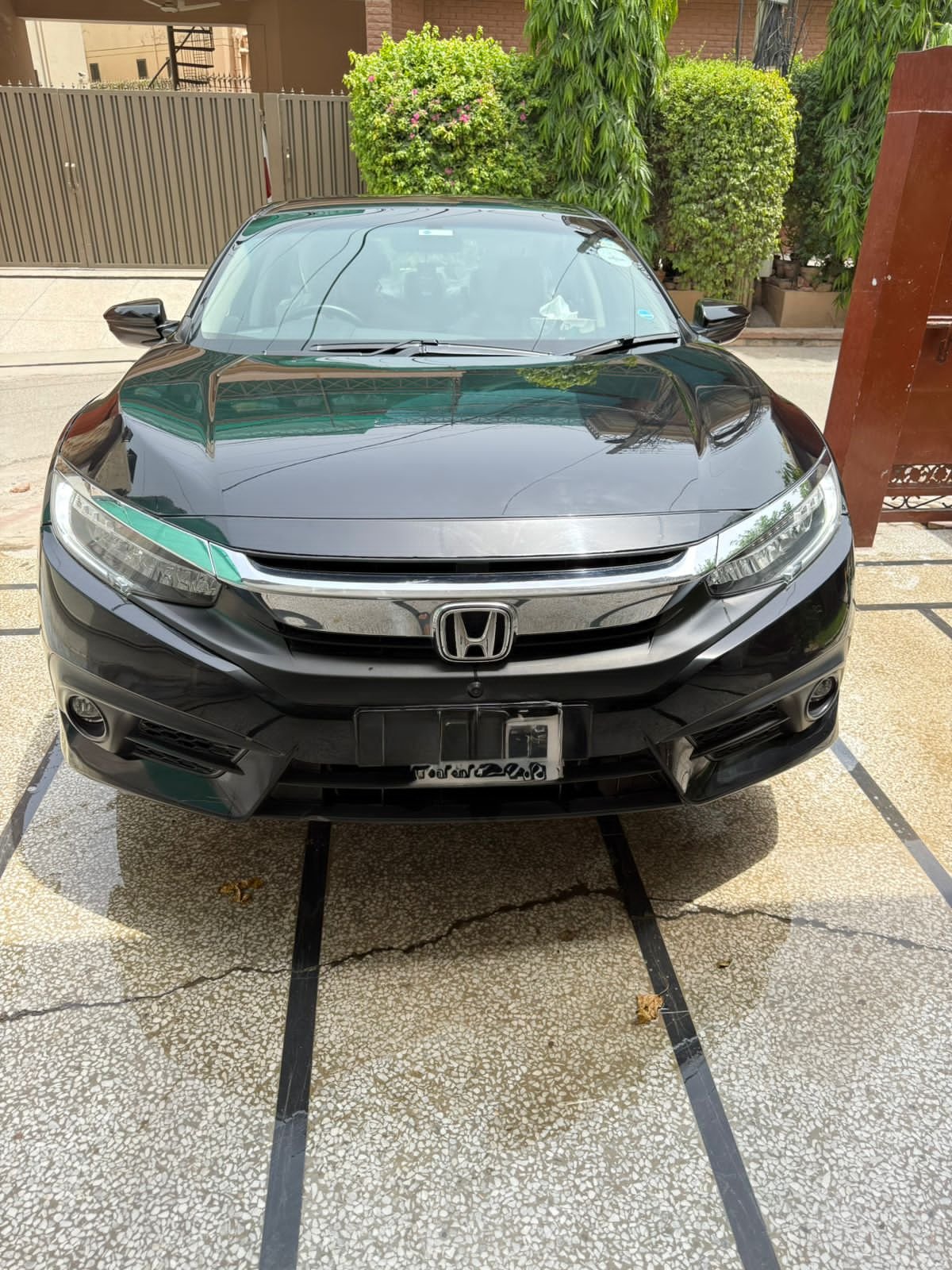 Honda black