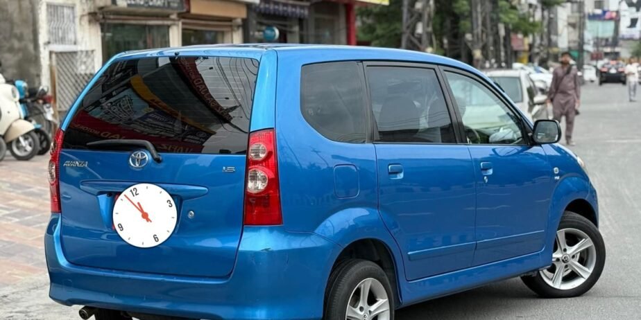 Toyota avanza