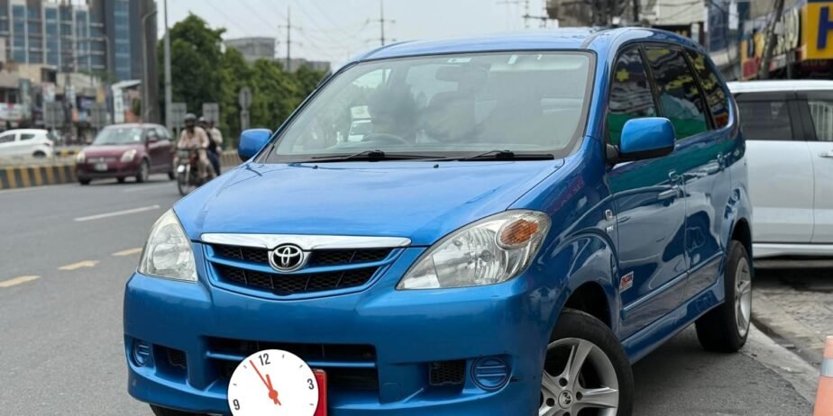 Toyota avanza